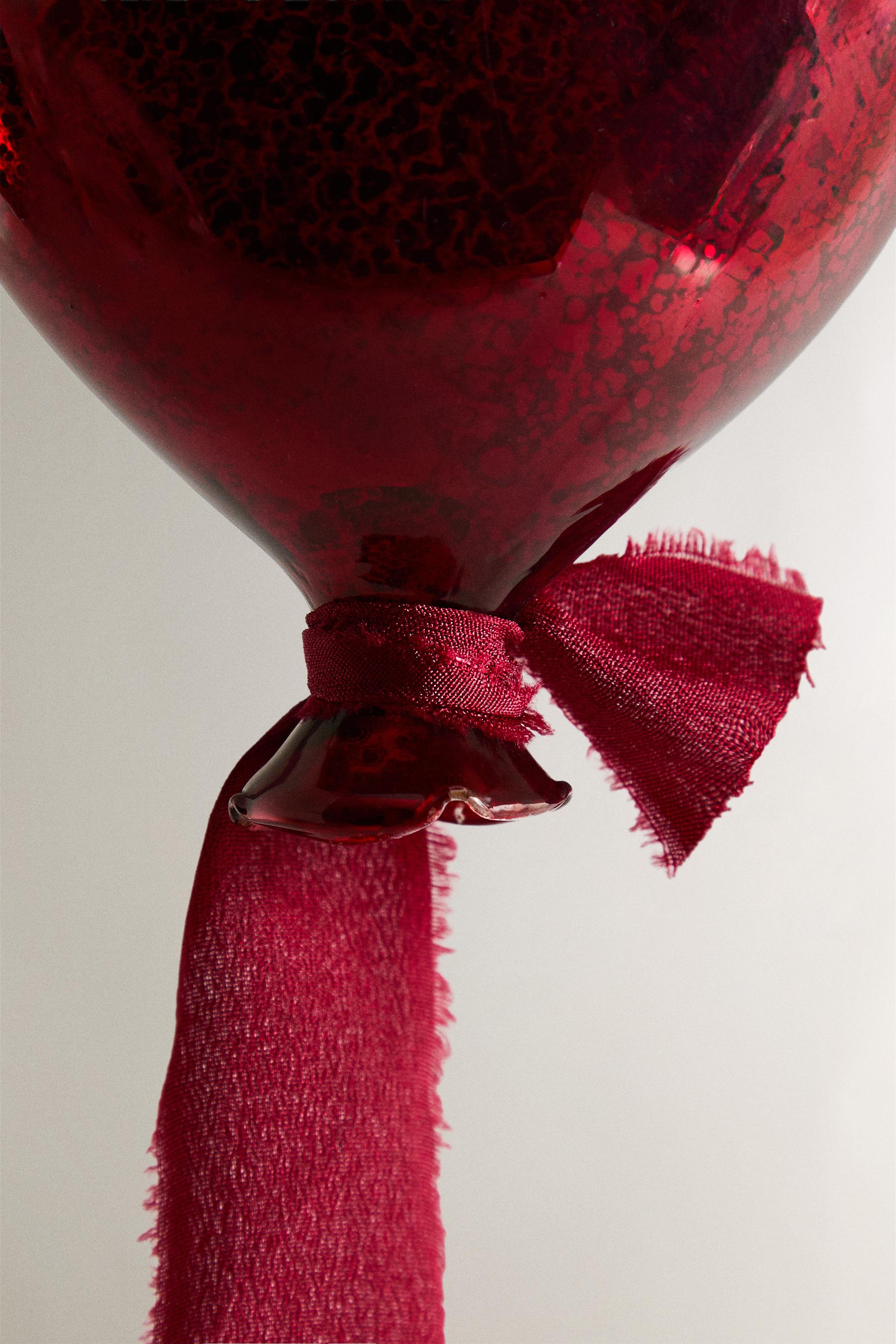 CHRISTMAS TREE ORNAMENT HEART BALLOON